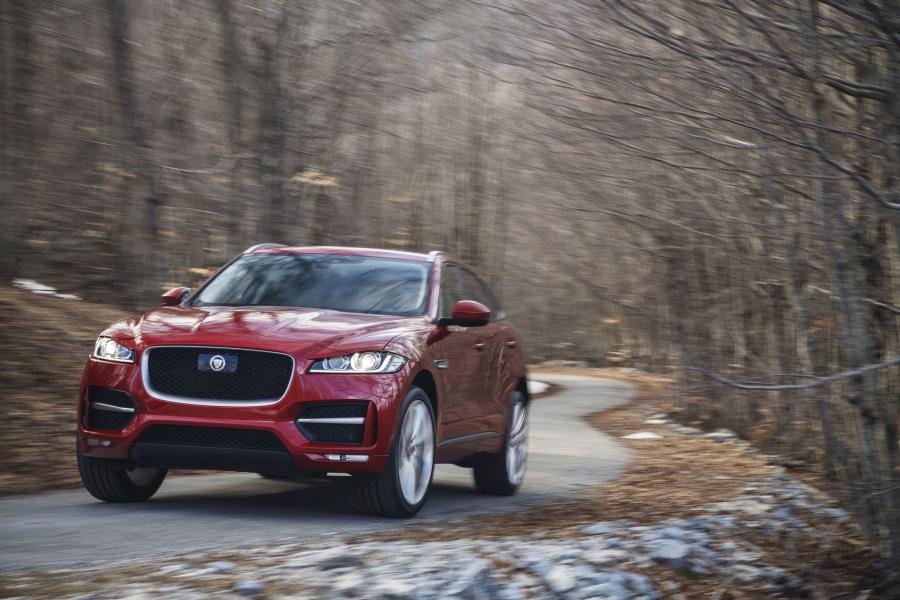  Jaguar F-Pace 20d AWD R-Sport 2016 года  (WW) (фото 28 из 30)